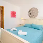 Sepulveda Atico 아파트 *